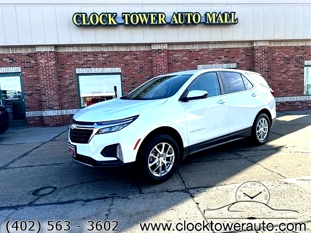 2022 Chevrolet Equinox  Equinox in front of Clock Tower Mall Used car business