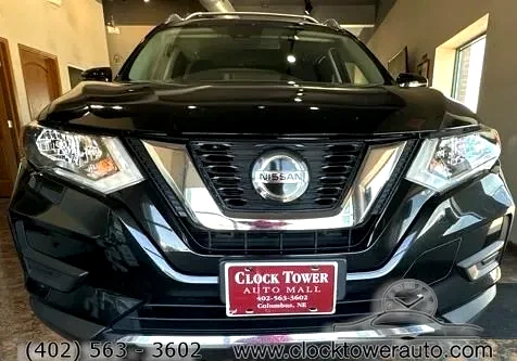 2020 Nissan Rogue  Rogue in front of Clock Tower Mall Used car business